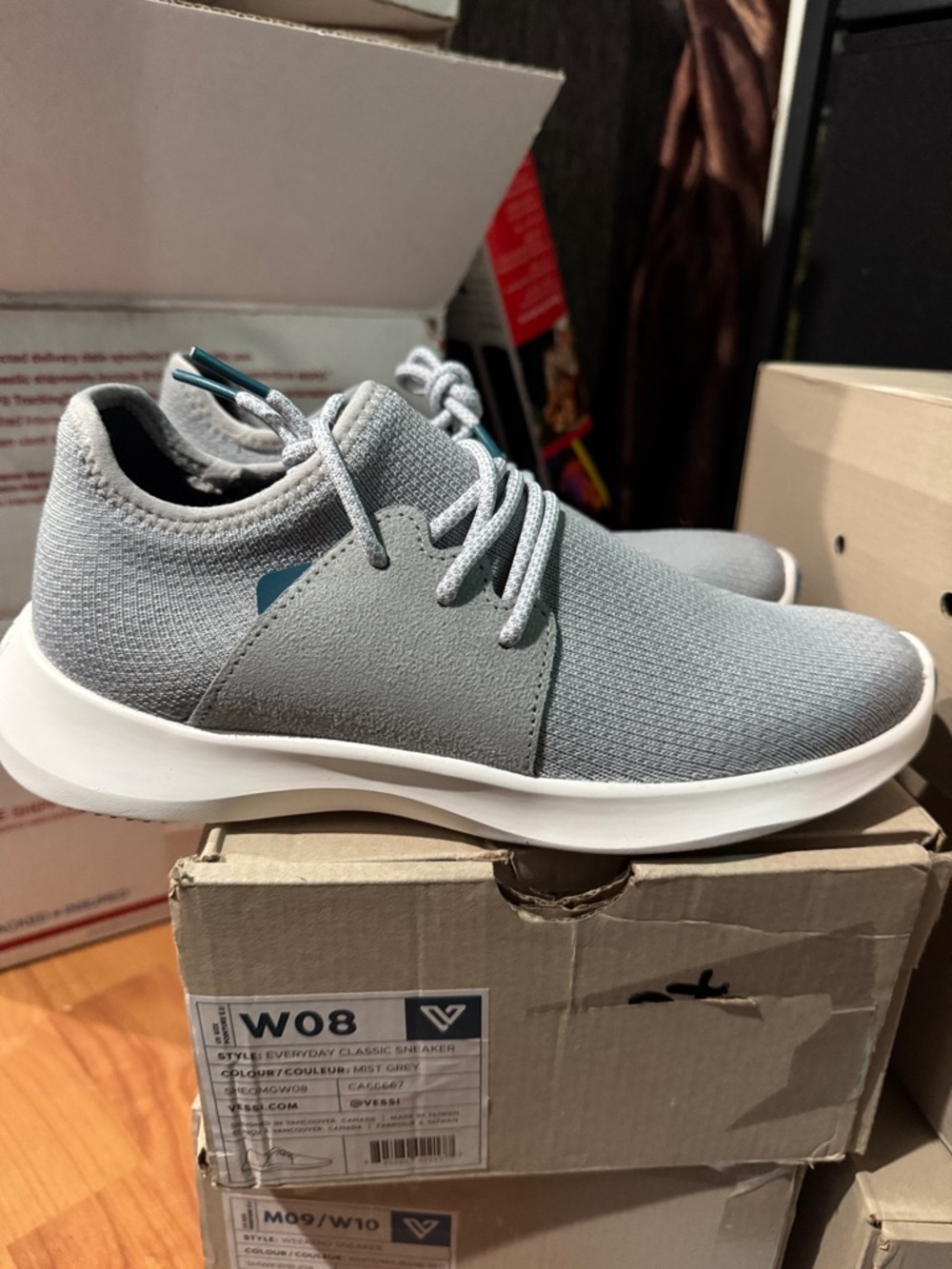 Vessi women’s/ coed Sneakers - Light Grey with Teal Accent